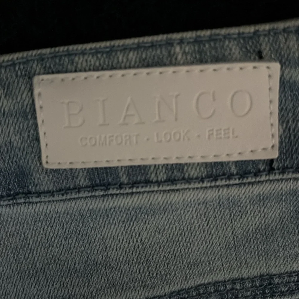 Bianco Jeans - Picture 6 of 8